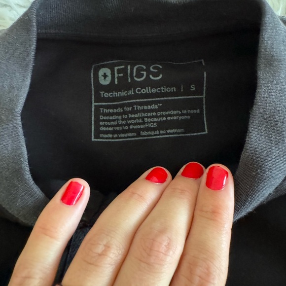 Figs scrub jacket - Picture 3 of 3